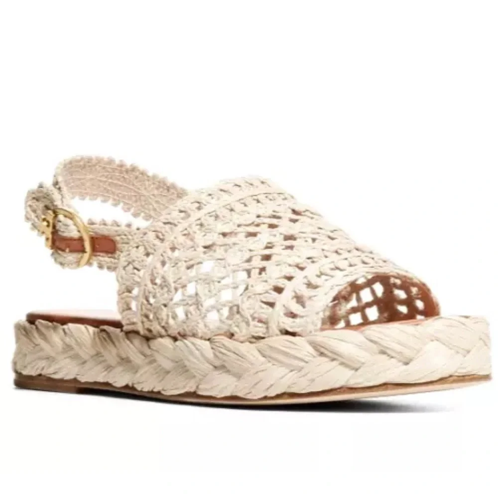 Like new! TORY BURCH RAFFIA ESPADRILLE SANDAL PLATFORM NATURAL/GOLD LOGO w/BOX